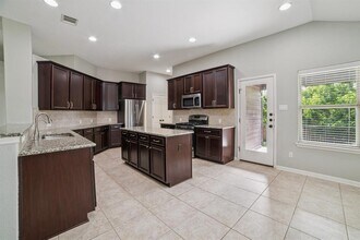 1301 Daylily Loop in Georgetown, TX - Building Photo - Building Photo