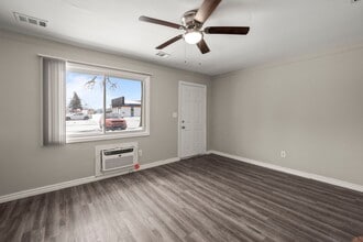 Ranch Apartment Homes in Great Troy Location in Troy, MI - Building Photo - Interior Photo