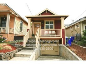 532 NE Sumner St in Portland, OR - Building Photo