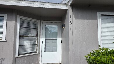 161 Breezeway Ct in New Smyrna Beach, FL - Building Photo - Building Photo