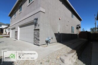 810 Mission De Oro Dr in Redding, CA - Building Photo - Building Photo