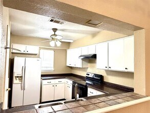13359 Kit Ln in Dallas, TX - Building Photo - Building Photo