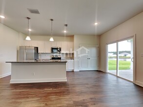 969 Tan Tara Trl in Jacksonville, FL - Building Photo - Building Photo
