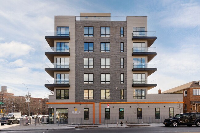 7504 Bay Pky in Brooklyn, NY - Foto de edificio - Building Photo