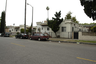 1631 N Kingsley Dr in Los Angeles, CA - Building Photo - Building Photo