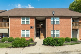 Hi-Point Apartments in Shelbyville, KY - Foto de edificio - Building Photo