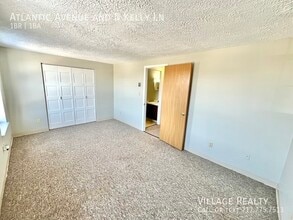 730 Atlantic Ave in Red Lion, PA - Building Photo - Building Photo