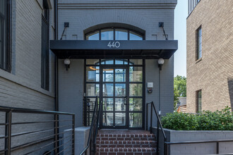 The Collection at R Street in Washington, DC - Foto de edificio - Building Photo