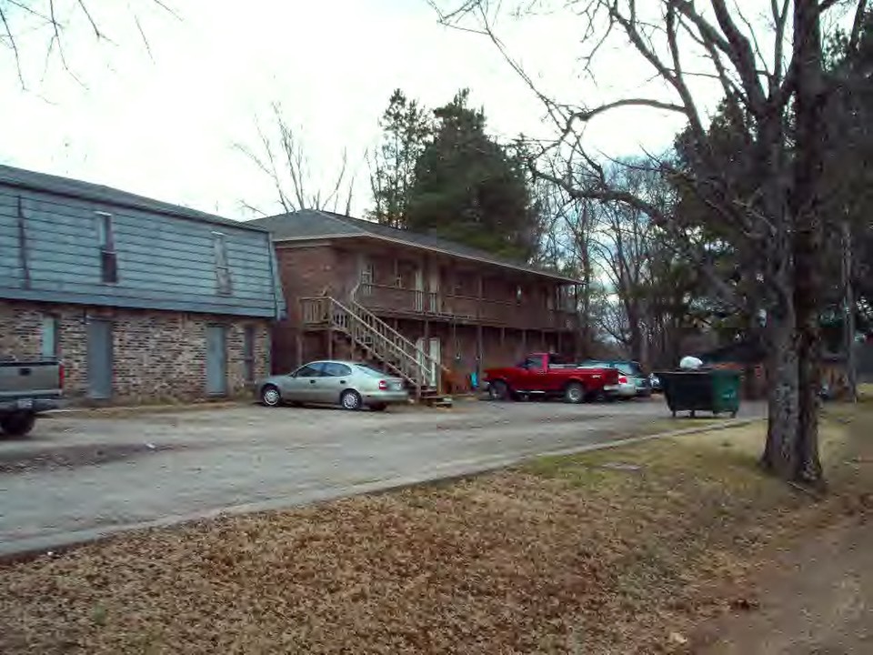 201 Johnsonville in Lamar, AR - Foto de edificio