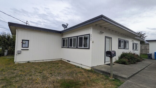 property at 2955 Lowell St