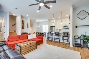 5923 Hudson St in Dallas, TX - Building Photo