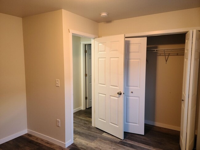 property at 1269 Evergreen Ave