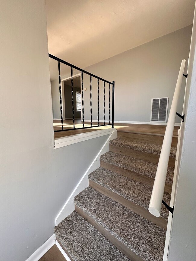 6320 N Fruitridge St-Unit -6320 in Terre Haute, IN - Building Photo - Building Photo