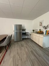 7718 Shreve Rd in Falls Church, VA - Building Photo - Building Photo