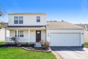 4301 Owl Ct in Grove City, OH - Building Photo