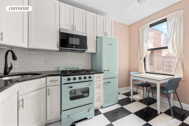 property at 315 E 88th St
