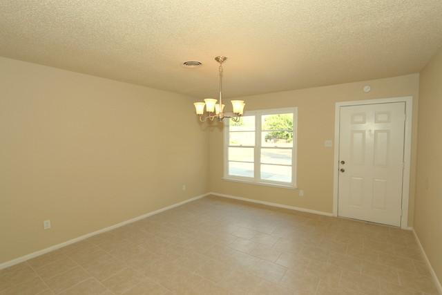 1621 68th St in Lubbock, TX - Building Photo - Building Photo