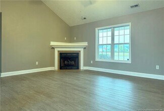 120 Clearbrook Pl in Raeford, NC - Building Photo - Building Photo