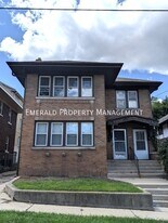 116 Regan St in Rockford, IL - Building Photo