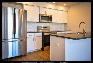 1582 Myers Ln in Medford, OR - Building Photo - Building Photo