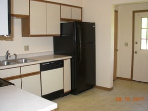 201 Minnesota Ave, Unit 10 in Stevens Point, WI - Building Photo - Building Photo