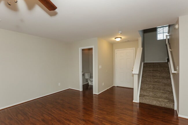 9727 Hollystone Ln in Charlotte, NC - Building Photo - Building Photo