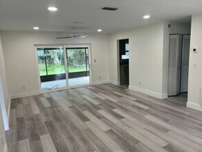 968 Salzedo Ave in St. Augustine, FL - Building Photo - Building Photo