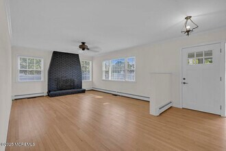 2200 NJ-88 in Brick, NJ - Foto de edificio - Building Photo