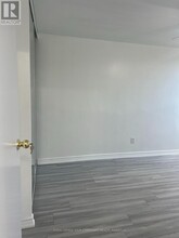 15 Vicora Linkway in Toronto, ON - Building Photo - Building Photo