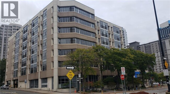 property at 66 Bay St S