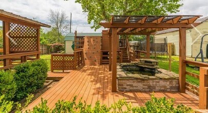 1219 W 6th St in Freeport, TX - Building Photo - Building Photo