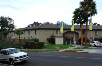 Hillside Garden in Oceanside, CA - Building Photo - Building Photo