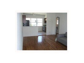 7950 Abbott Ave in Miami Beach, FL - Building Photo