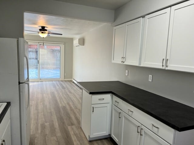 210 N Governor St in Iowa City, IA - Building Photo - Building Photo