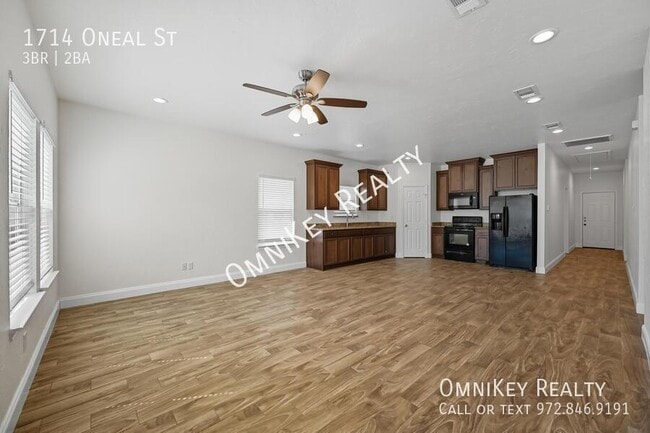 1714 Oneal St in Greenville, TX - Building Photo - Building Photo