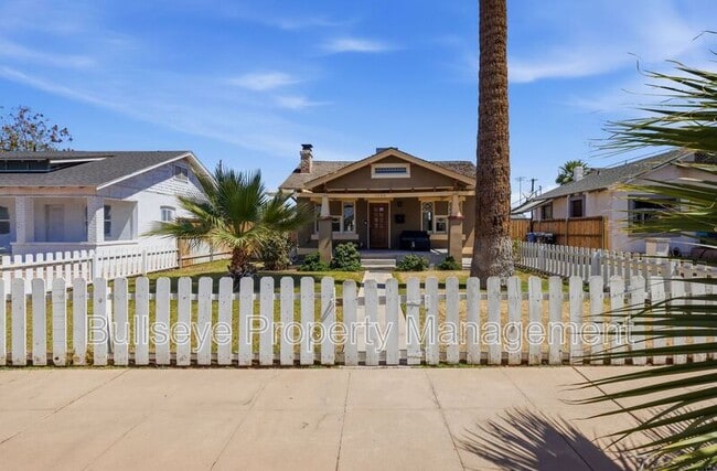 property at 1238 E McKinley St