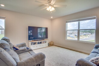 6140 Secretariat Wy in Pensacola, FL - Building Photo - Building Photo