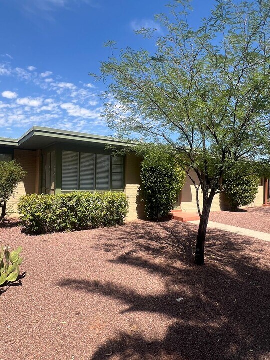 3003 E 17th St in Tucson, AZ - Building Photo