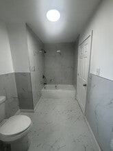 8019 Platt Ave in Cleveland, OH - Building Photo - Building Photo