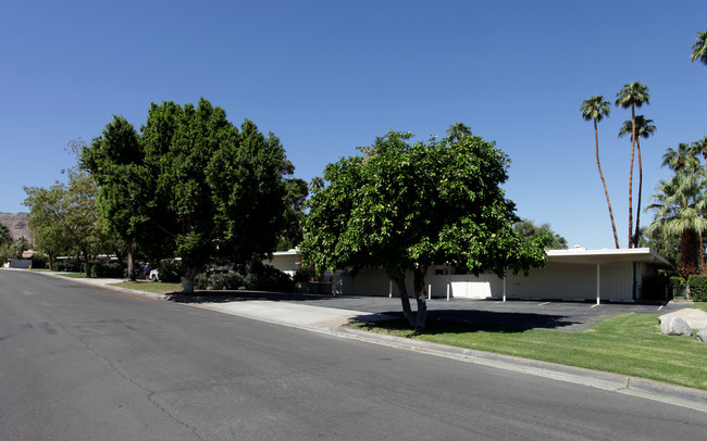 42379 Rancho Las Palmas Dr in Rancho Mirage, CA - Building Photo - Building Photo