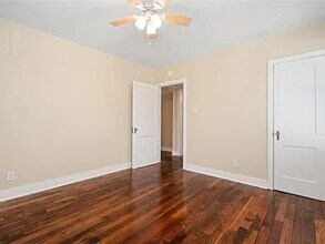 1450 McArthur St in Mobile, AL - Foto de edificio - Building Photo