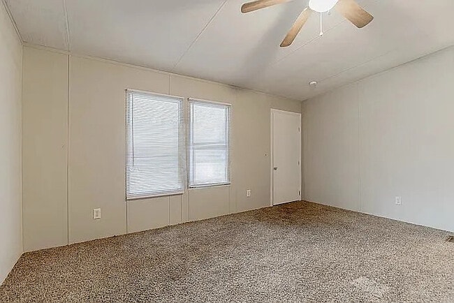 property at 117 E River Rd