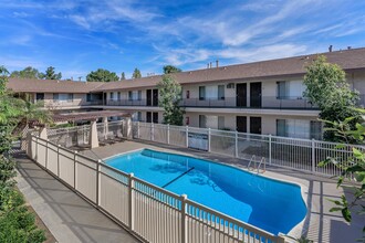 Casa Bonita Apartment Homes in Anaheim, CA - Building Photo - Building Photo