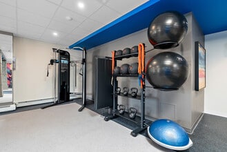 Southgate Tower in Edmonton, AB - Building Photo - Building Photo