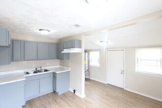 1217 43rd St N in Birmingham, AL - Building Photo - Building Photo