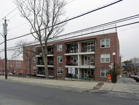 287 Palisade Ave in Yonkers, NY - Foto de edificio - Building Photo