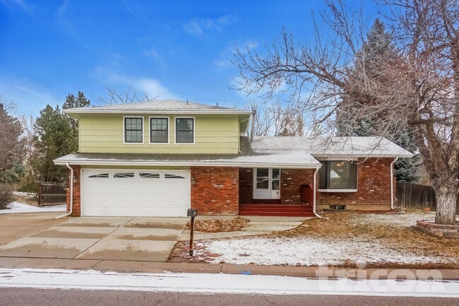 property at 6591 W Elmhurst Ave