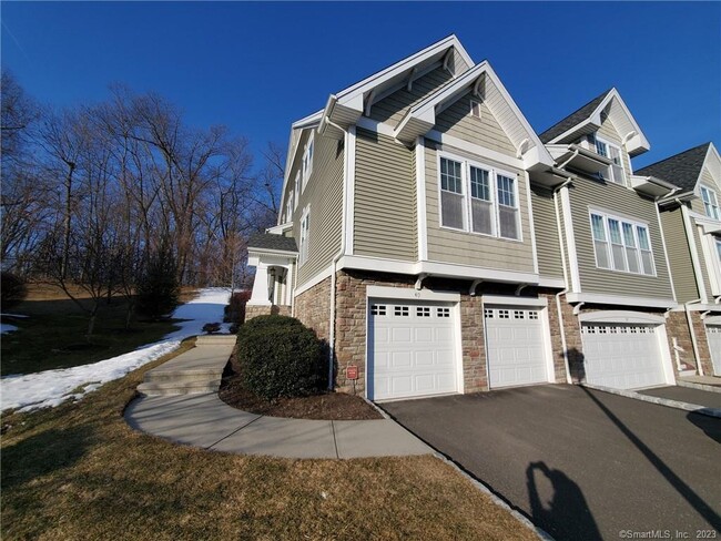 property at 40 Lawrence Ave