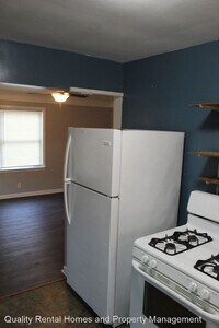 967 Salisbury Ave photo'