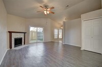 6731 Fire Hill Dr in Fort Worth, TX - Building Photo - Building Photo